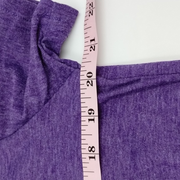 SHESHOW Queen Elizabeth II heather purple graphic tee size large short sleeve - Picture 10 of 12